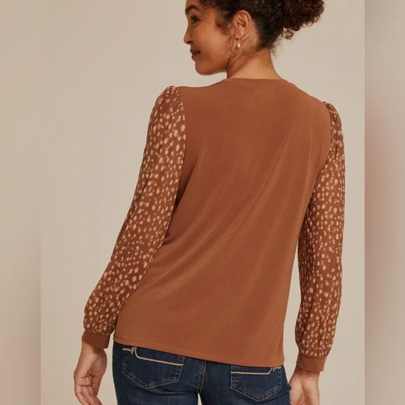 Maurices Printed Mesh Puff Sleeves Top Brown Large NWT - Picture 2 of 9